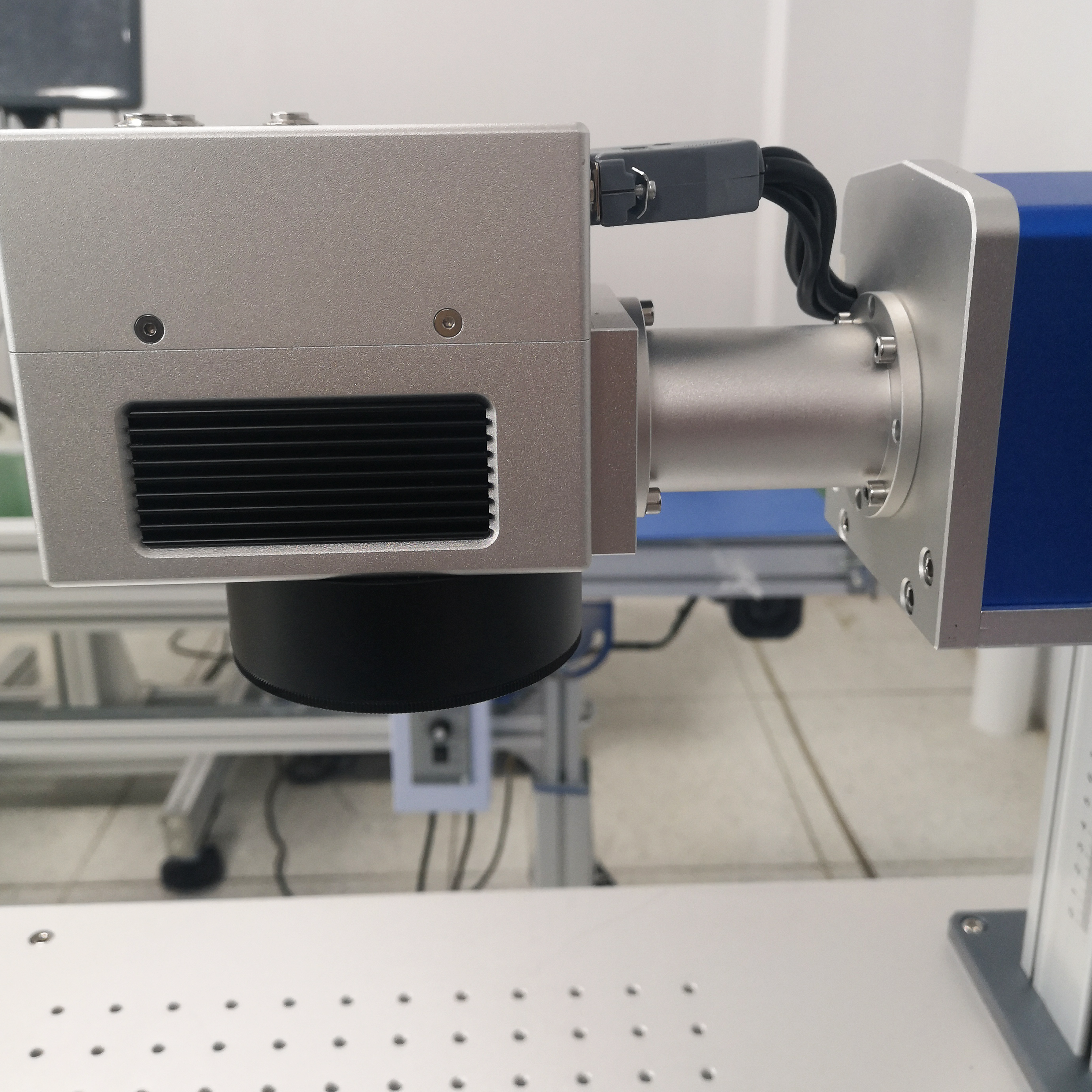 Auto Focus Lifting Fiber Laser Marking Machine Metal